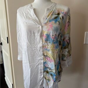 Women’s tunic blouse size 4